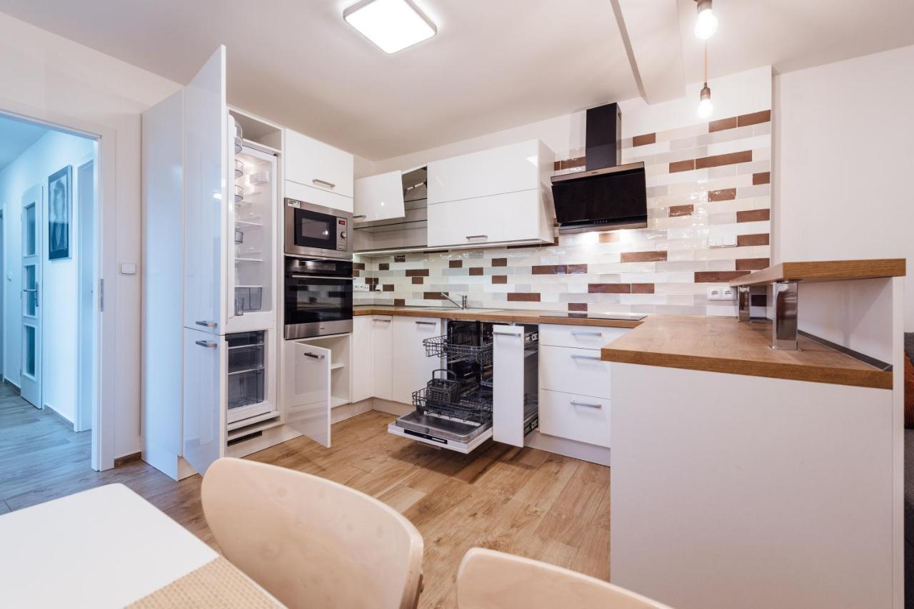 Apartman Pod Borovici Kovalovice Eksteriør bilde
