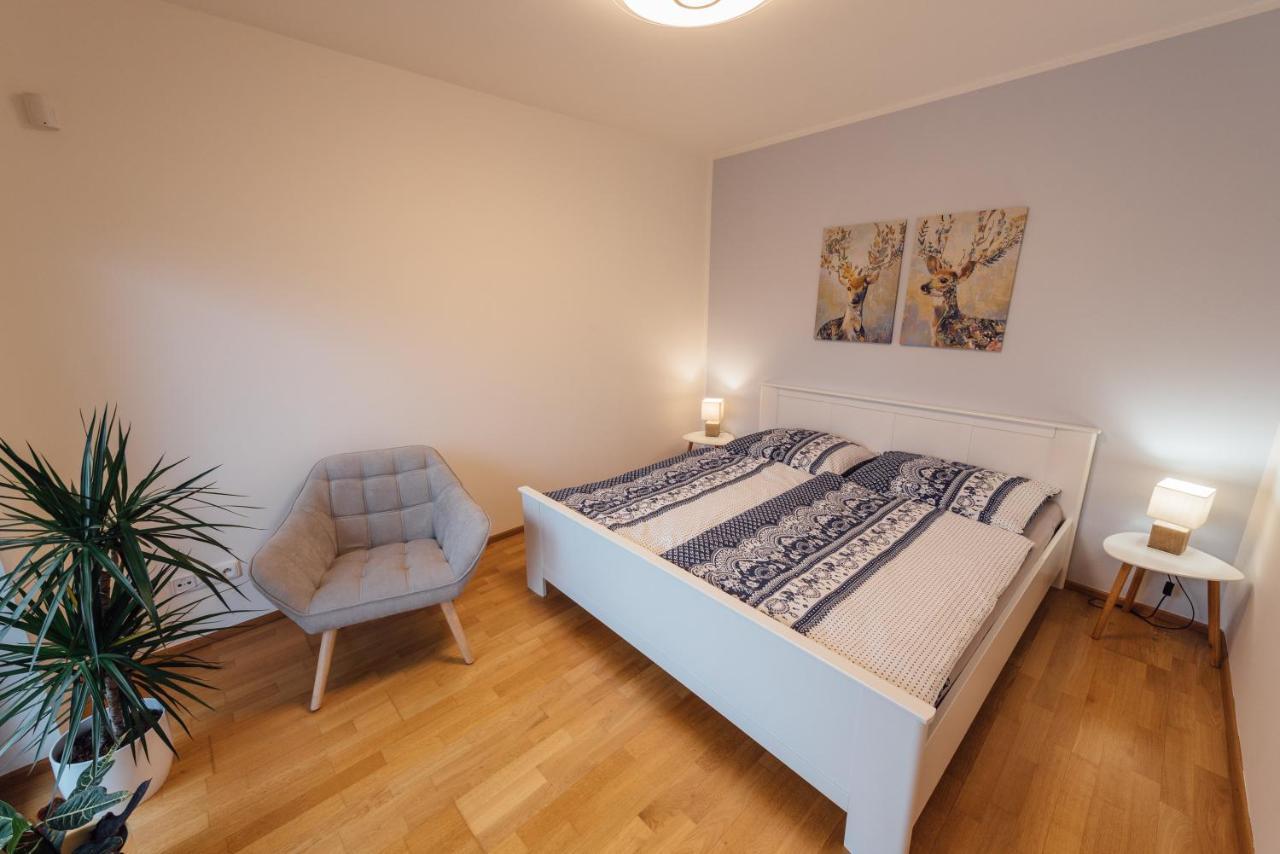Apartman Pod Borovici Kovalovice Eksteriør bilde